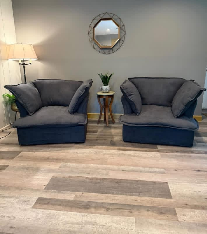 ERA Signature™ UltraCloud Lounge Chair